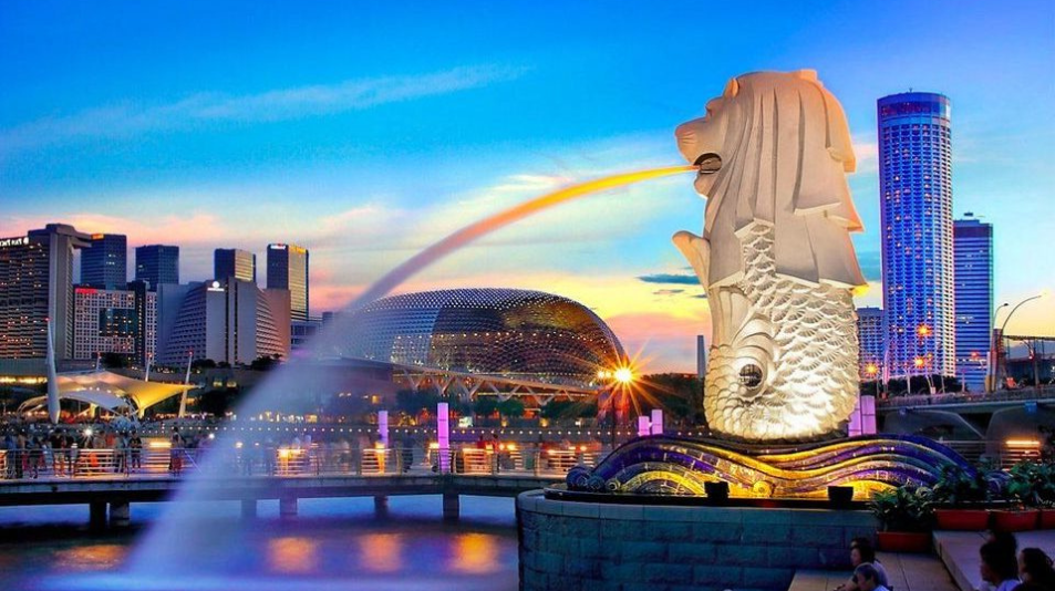 15 Must-Visit Attractions in Singapore: A Detailed Guide